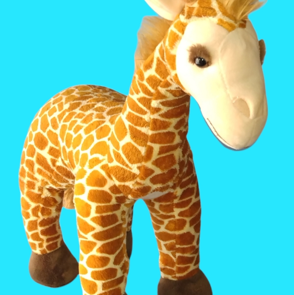 Toy's R Us Geoffrey the giraffe 🦒plush